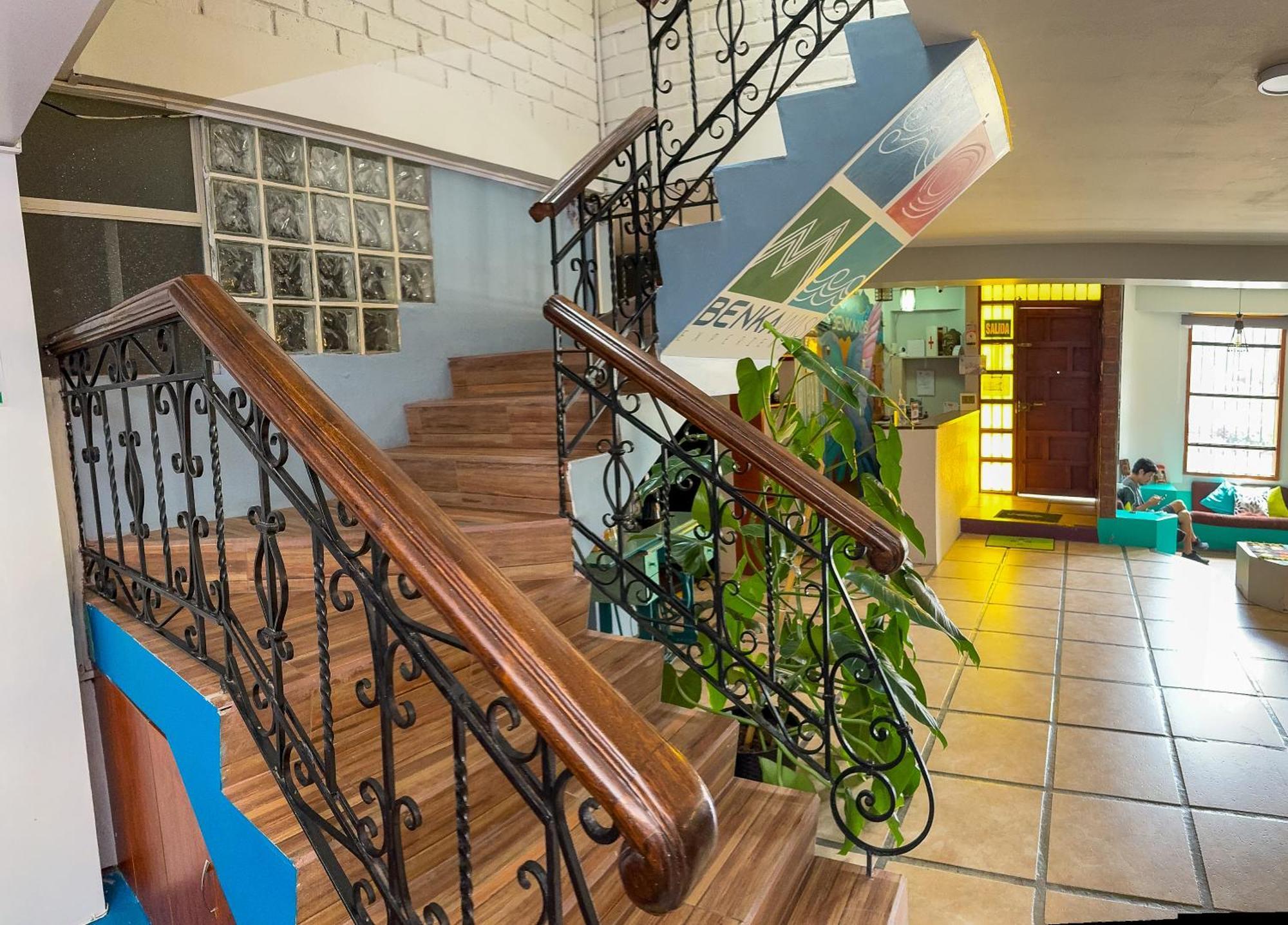 Benkawasi Experience Huaraz Hostel ภายนอก รูปภาพ
